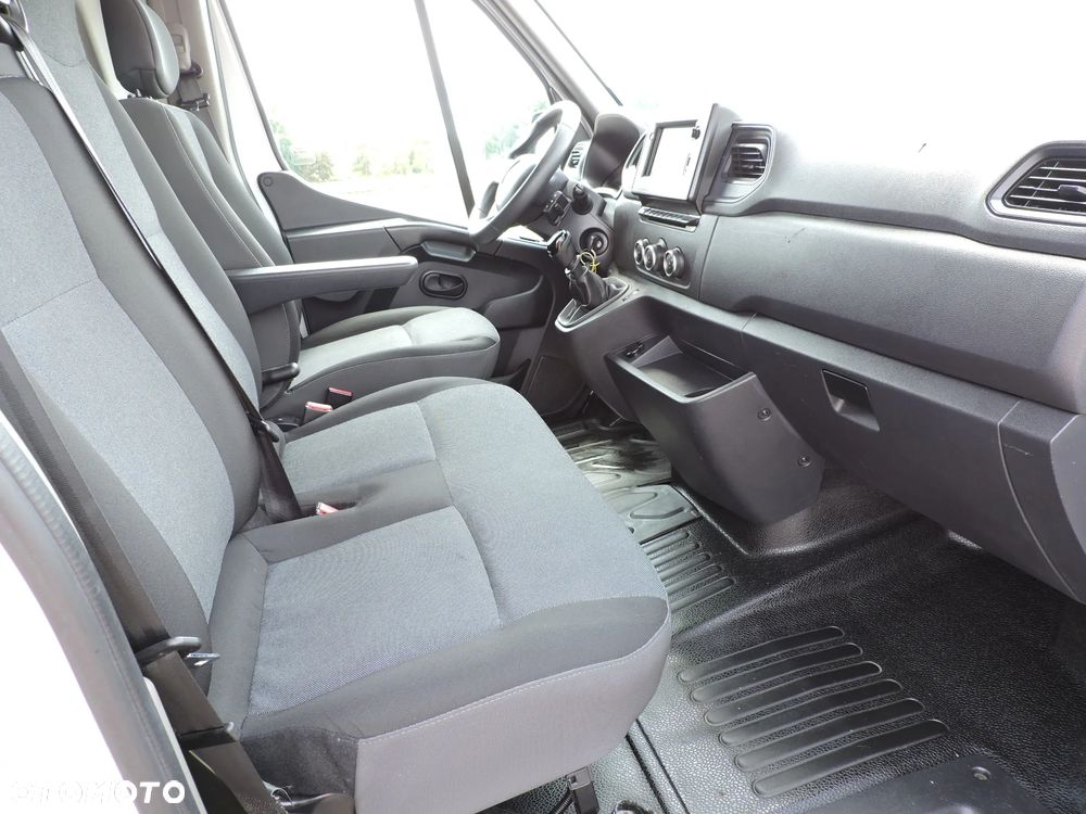 Renault Master - 13