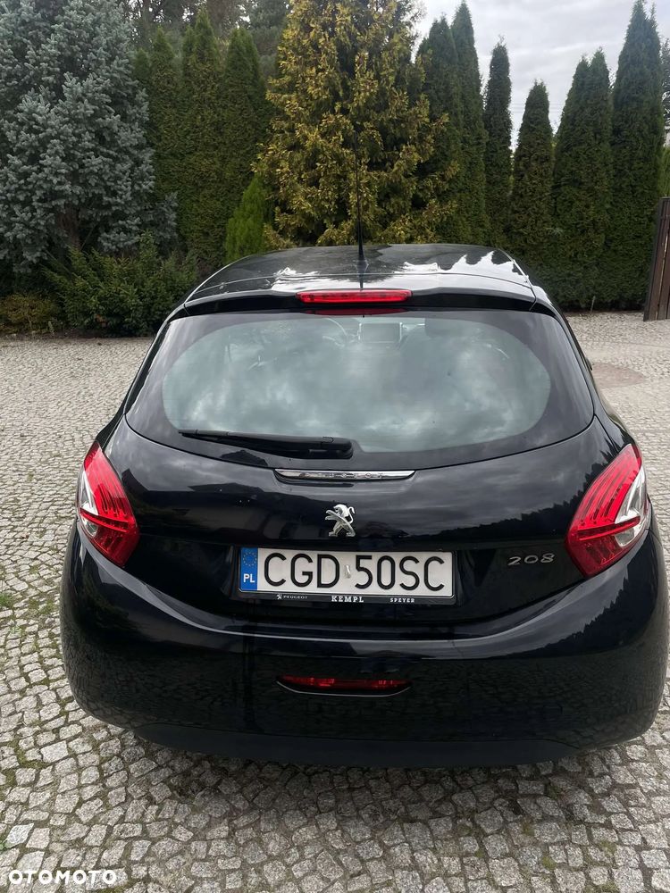 Peugeot 208 - 2