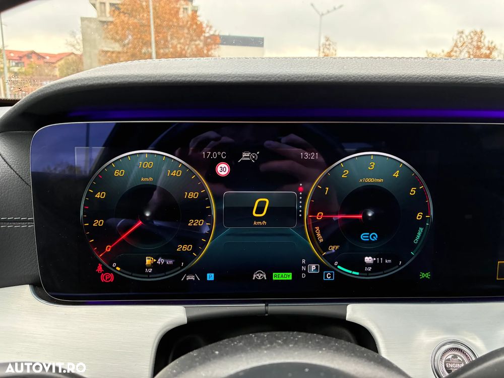 Mercedes-Benz E 300 de 4MATIC Aut. - 26