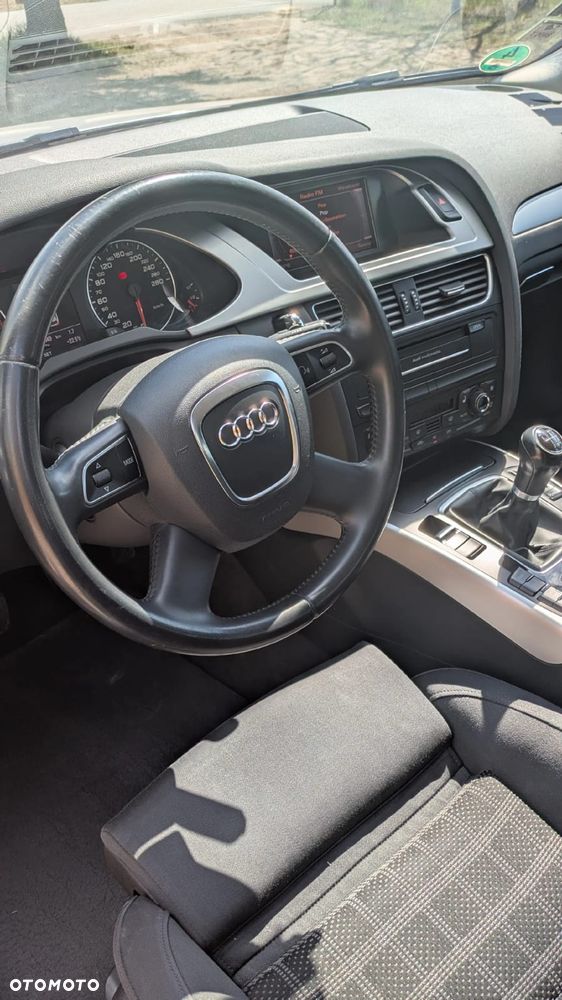 Audi A4 Avant 2.0 TDI DPF Ambition - 12