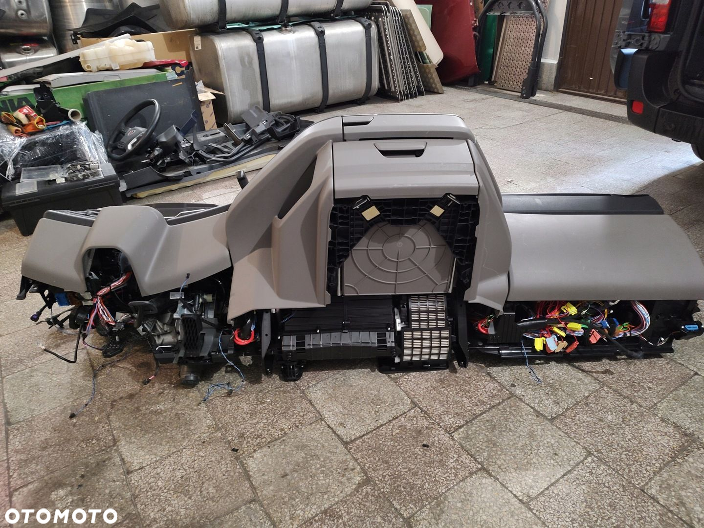 KONSOLA DESKA ROZDZIELCZA SCANIA R S NOWY MODEL - 10