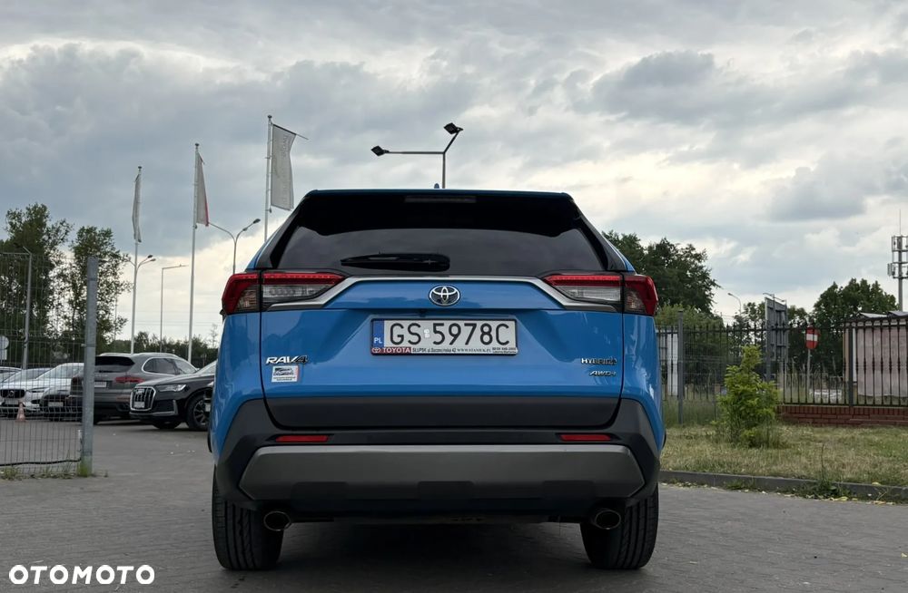 Toyota RAV4 - 7