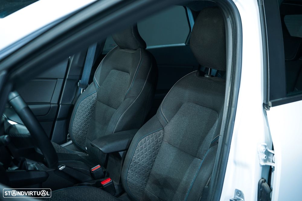 Renault Captur 1.0 TCe Equilibre Bi-Fuel - 8