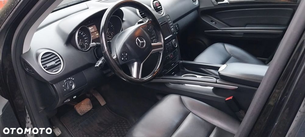 Mercedes-Benz ML 350 BlueTEC 4-Matic - 6