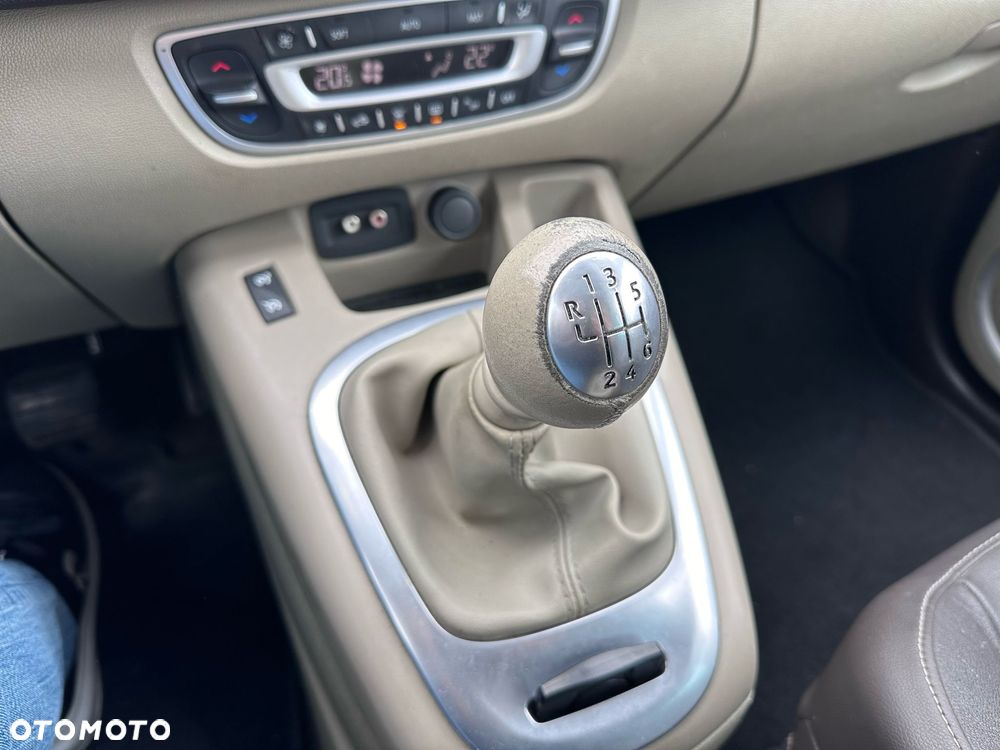 Renault Scenic TCe 130 Dynamique - 21