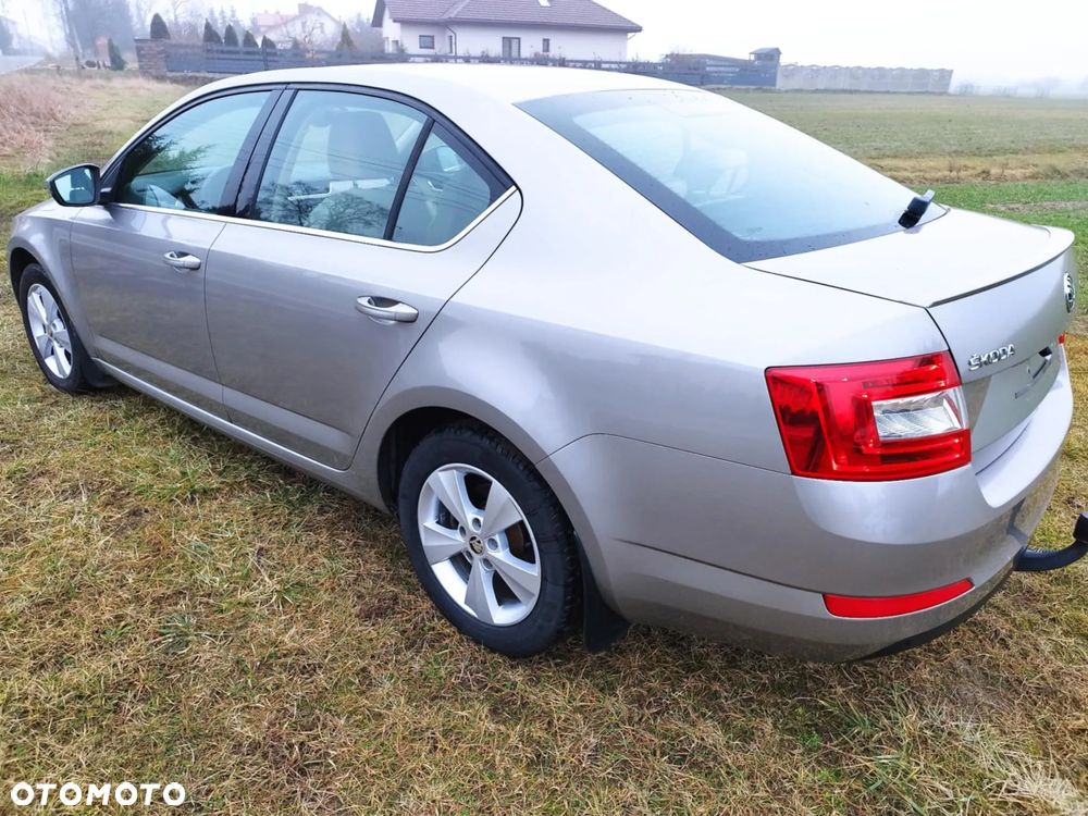 Skoda Octavia 1.8 TSI DSG Ambition - 2