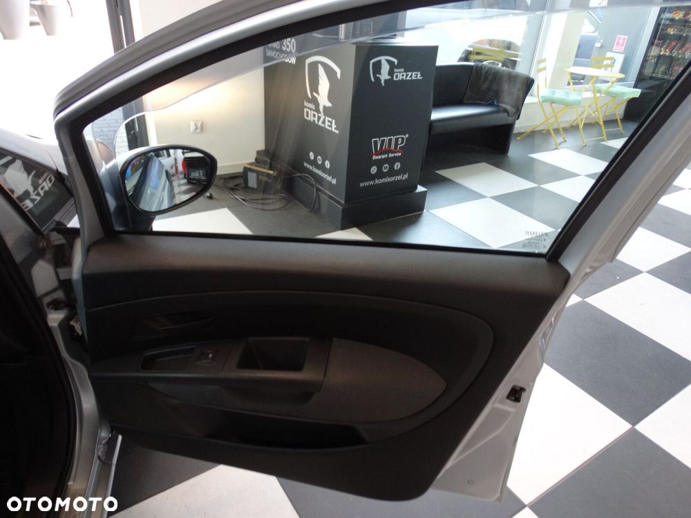 Fiat Grande Punto - 29