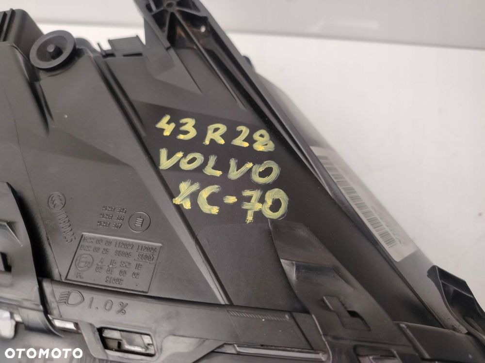 volvo xc70 v70 iii 07r- reflektor lampa prawy przód prawa przednia xenon - 15