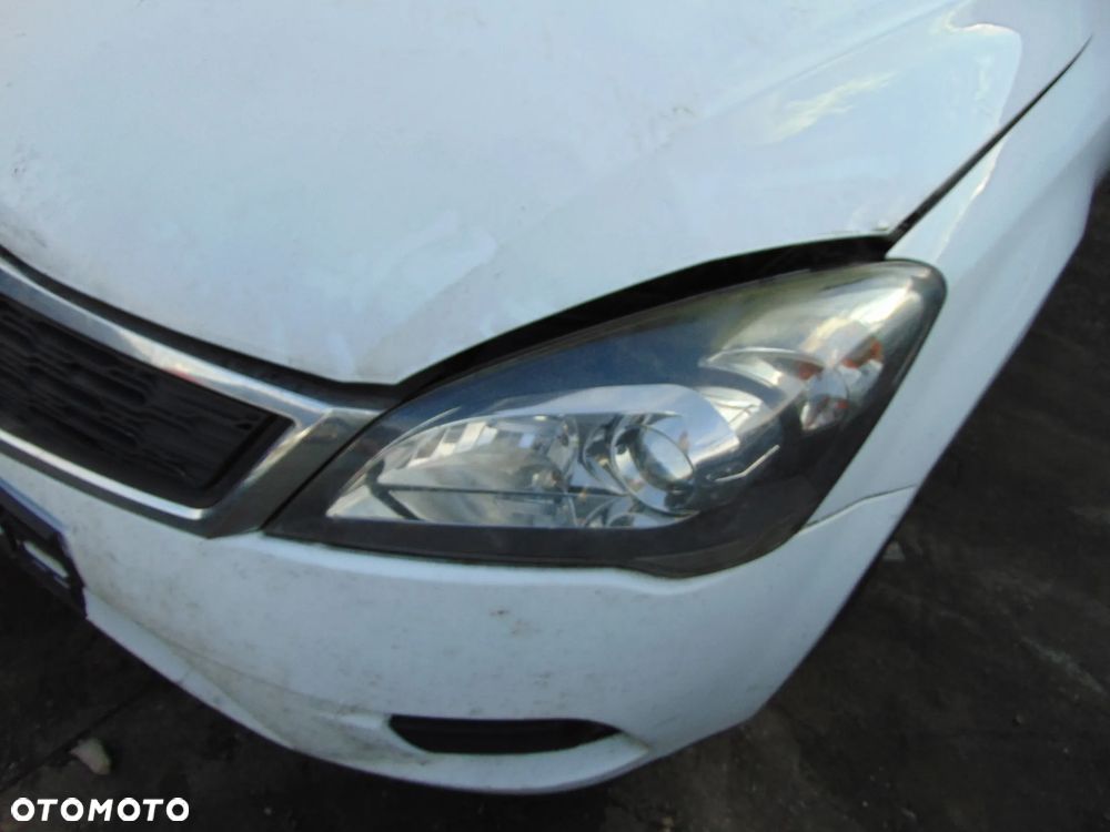 LAMPA LEWA PRZÓD PRZEDNIA KIA CEED I LIFT EUROPA - 1