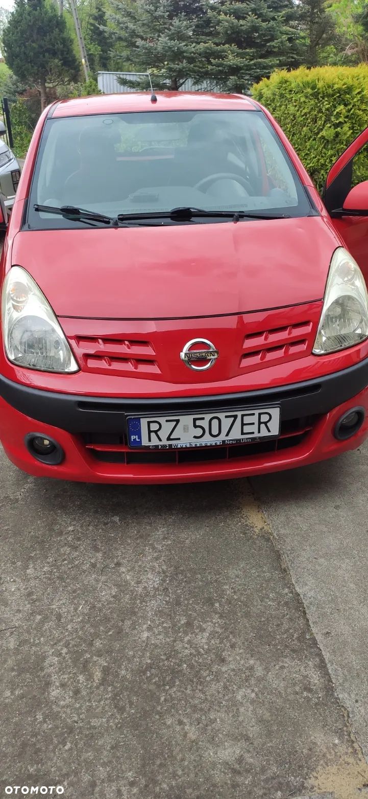 Nissan Pixo - 1