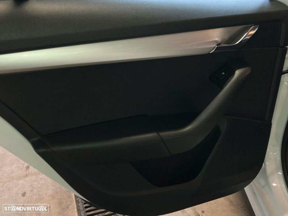 Skoda Octavia 1.6 TDI Active - 21