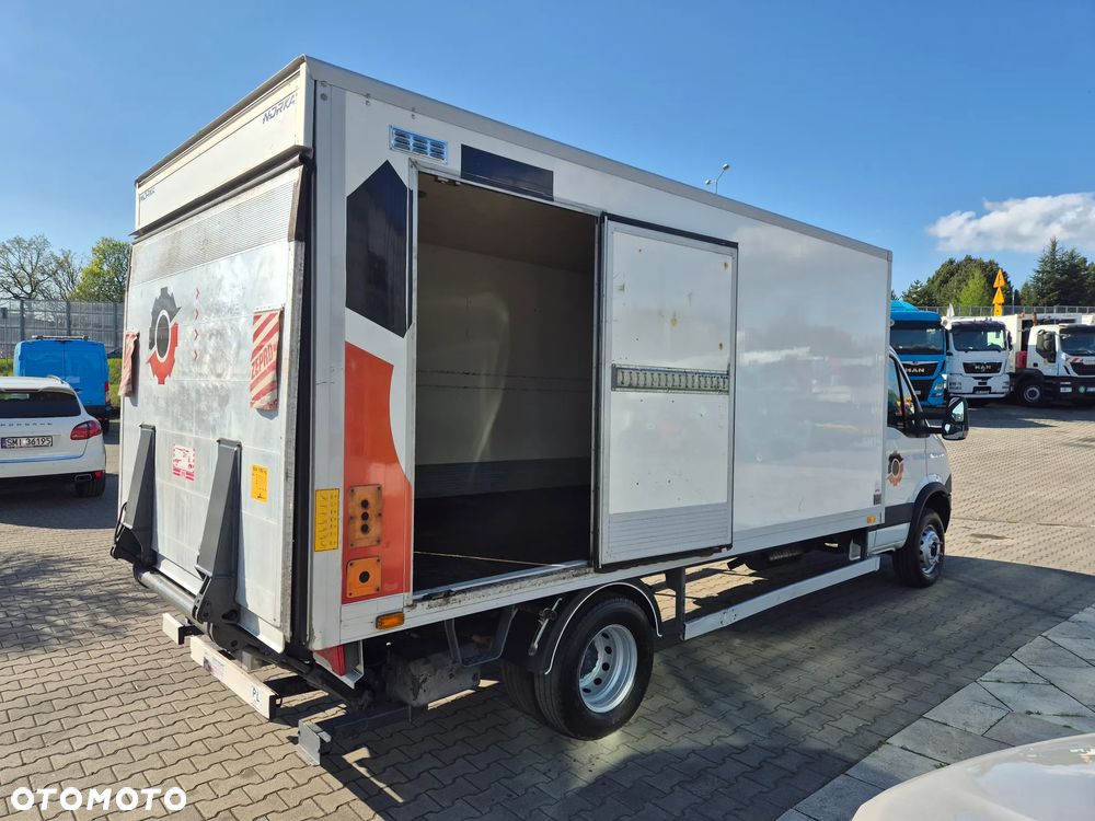 Iveco Daily 65 C 17 / 3.0 SILNIK / KONTENER / WINDA / MOCNY / WEBASTO / MANUAL / NISKI KONTENER / SERWISOWANY / EURO 5 - 29