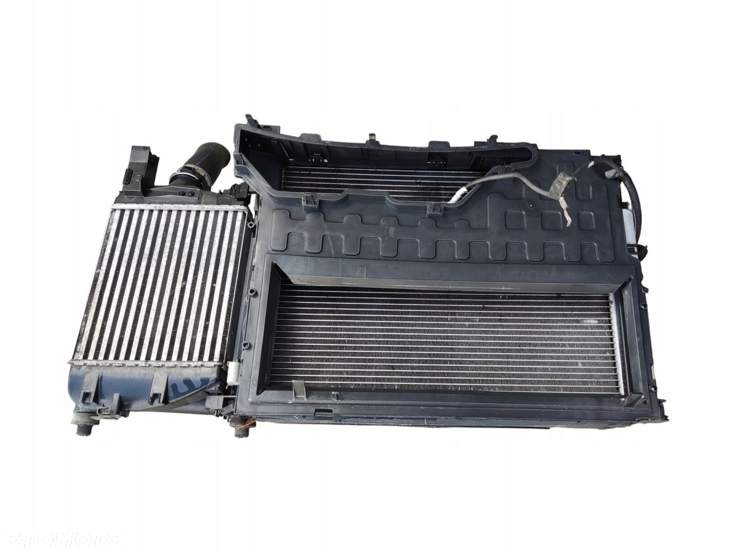 KOMPLET CHŁODNIC WENTYLATOR RENAULT CAPTUR I 2013-2016 0.9 TCE - 6