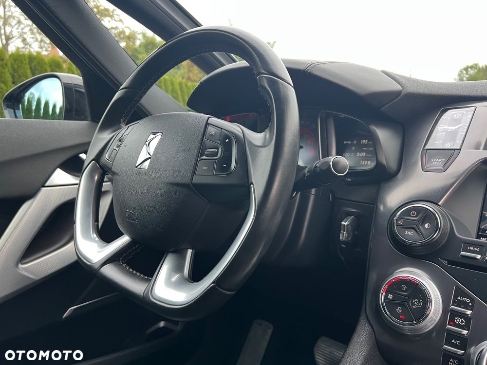 DS Automobiles DS 5 - 30