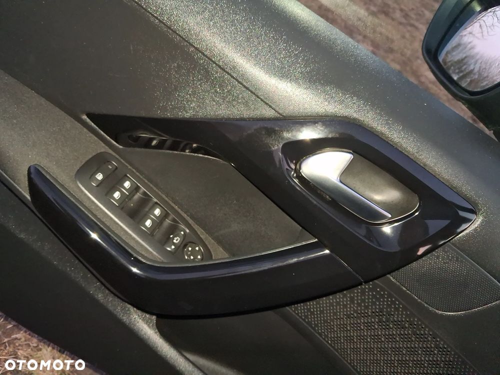 Peugeot 208 PureTech 110 Stop & Start Tech Edition - 7