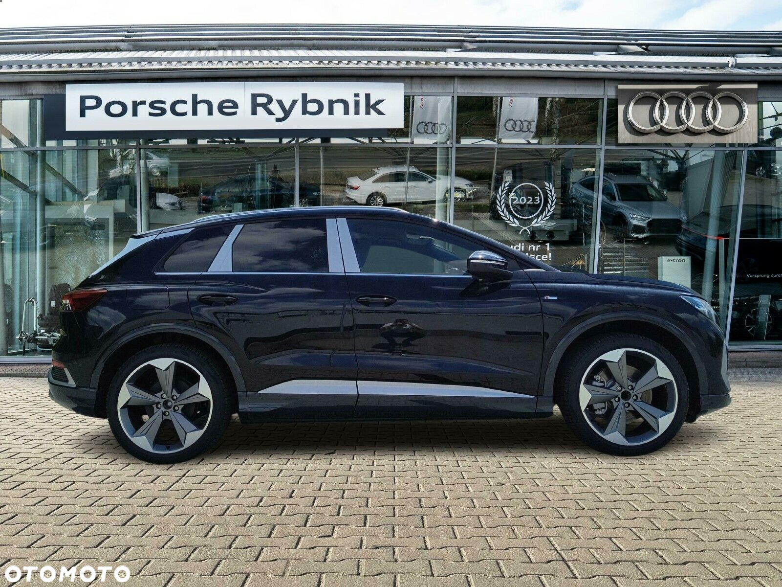 Audi Q4 e-tron - 6