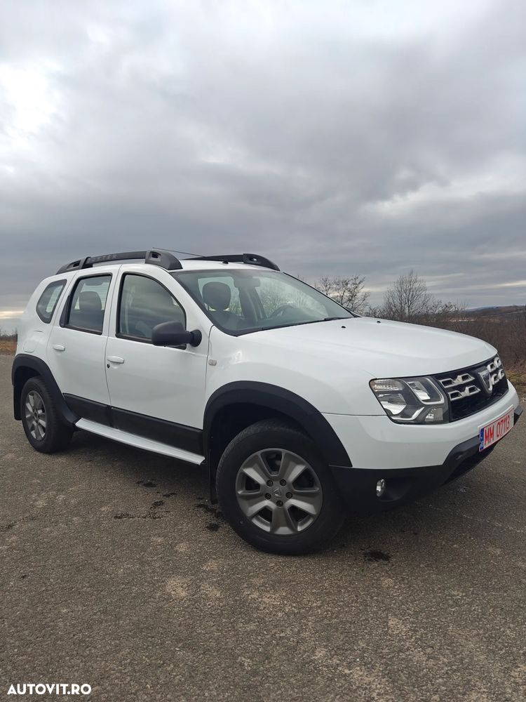 Dacia Duster dCi 110 FAP 4x4 Laureate - 1