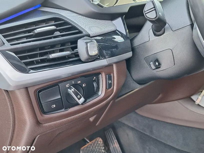 BMW X5 M M50d - 29