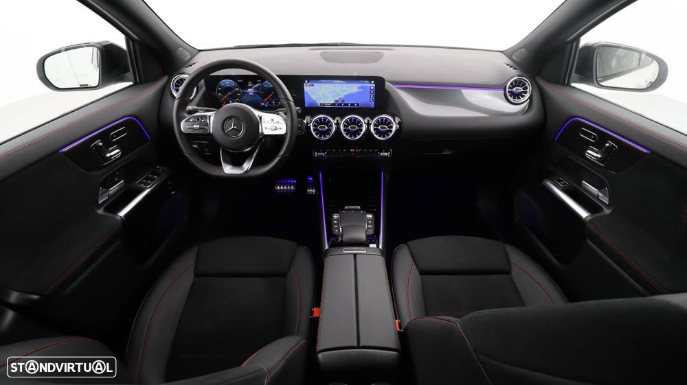 Mercedes-Benz GLA 180 d AMG Line - 8