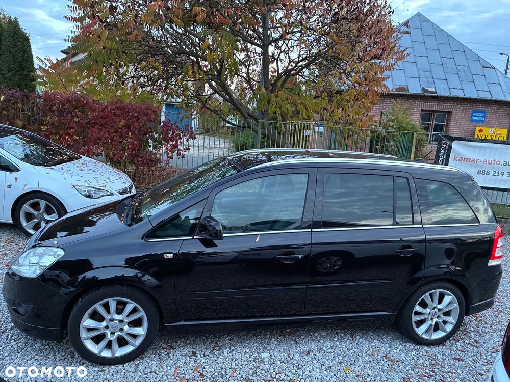 Opel Zafira 2011 photo 4