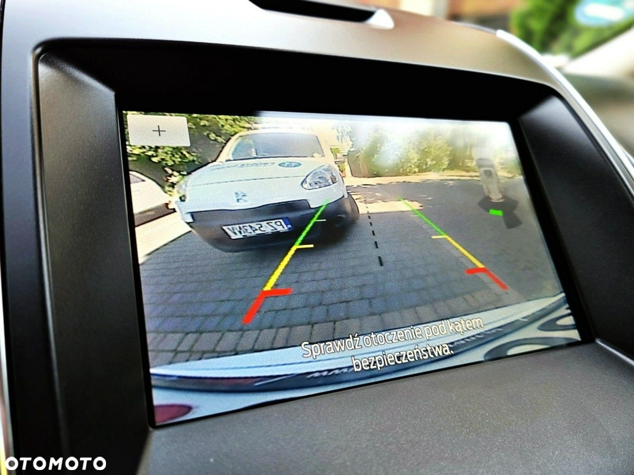 Ford S-Max - 14