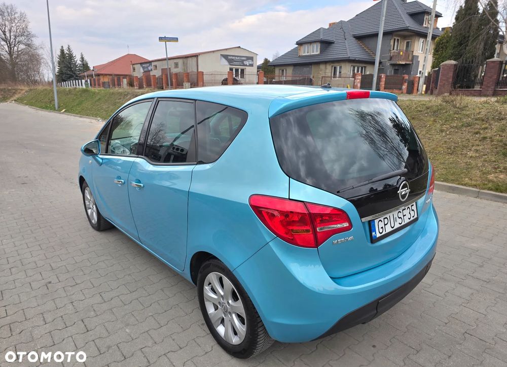 Opel Meriva - 10