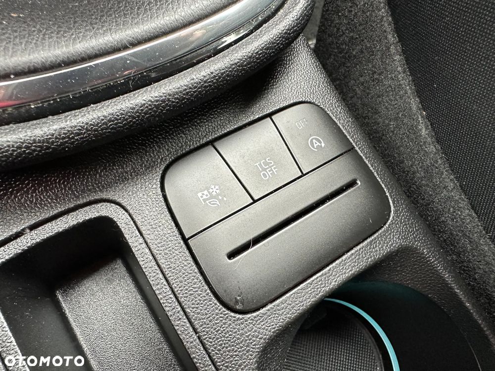Ford Fiesta 1.0 EcoBoost S&S ACTIVE PLUS - 23