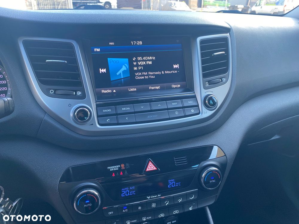 Hyundai Tucson blue 1.6 GDi 2WD Navi - 18