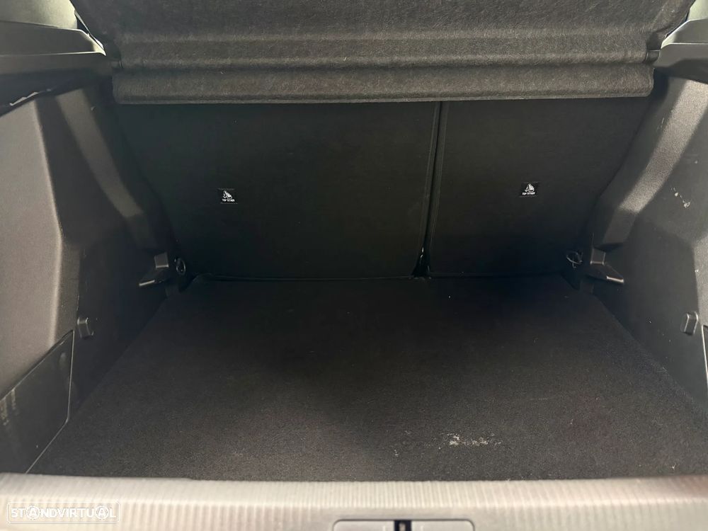 Peugeot 2008 1.2 PureTech Allure Pack - 25