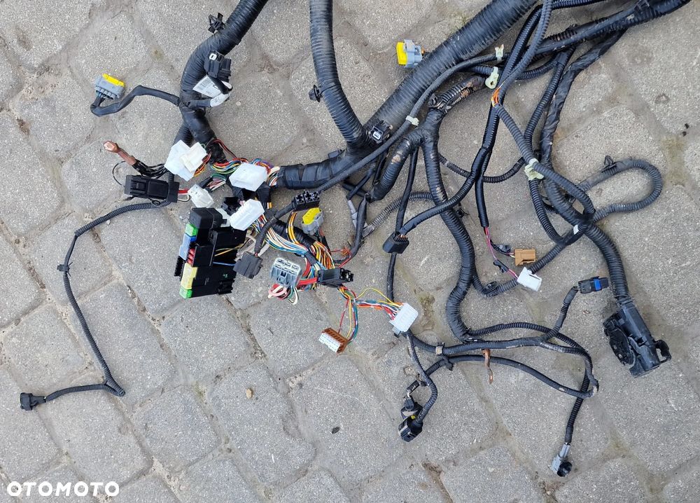 WIĄZKA SILNIKA 24012BR08A OPEL CORSA E 1.3 CDTI - 5