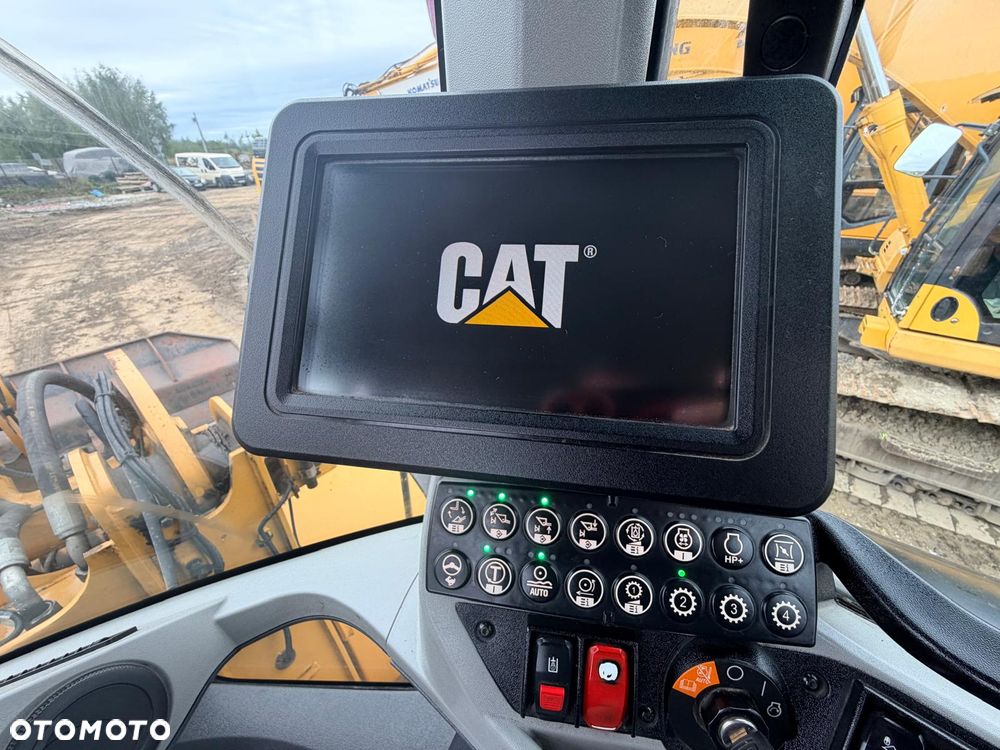Caterpillar 930m - 13