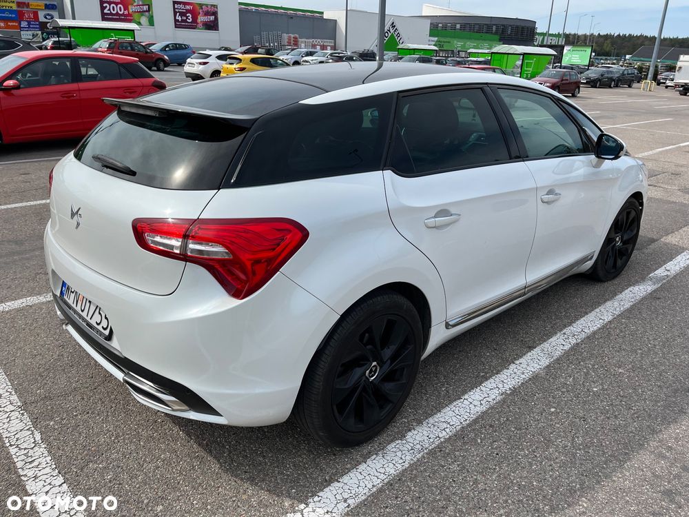 Citroën DS5 HDi 165 SportChic - 5