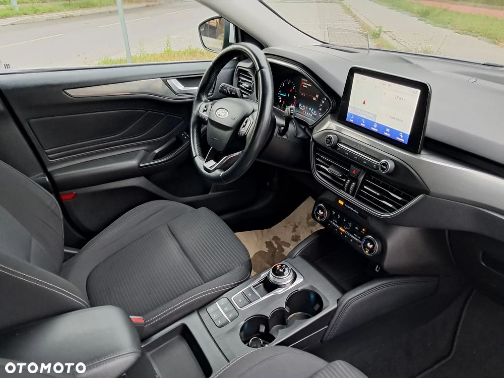 Ford Focus 2.0 EcoBlue Titanium Business - 20