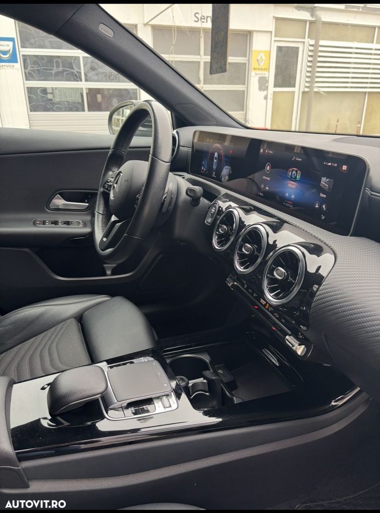 Mercedes-Benz A - 19