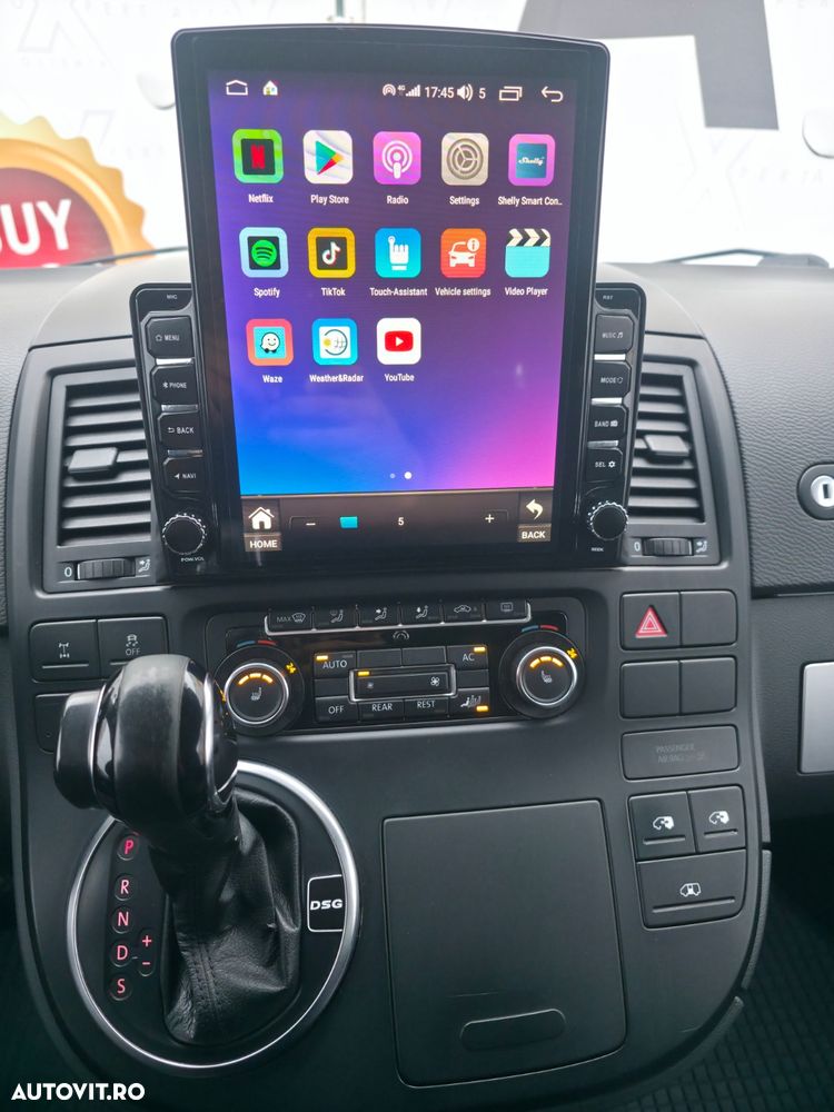 Volkswagen Multivan - 16