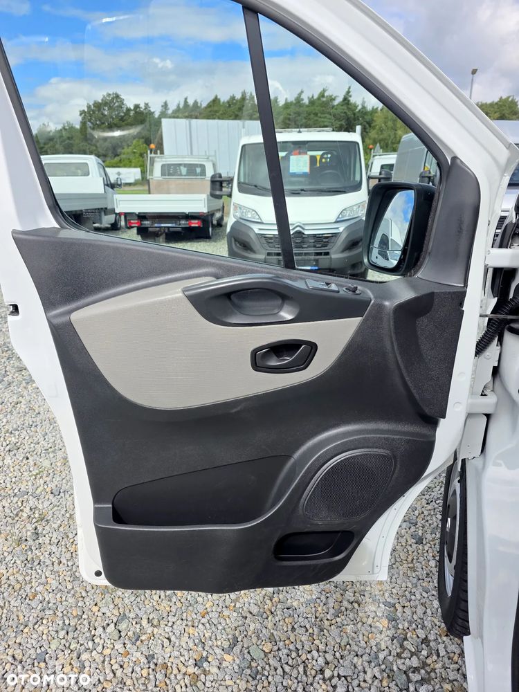 Renault TRAFIC 1,6 DCI 120 KONNY LONG DŁUGI L2H1 KLIMA NAVI KAMERA 173T/KM PRZEBIEGU GWARANCJA - 15