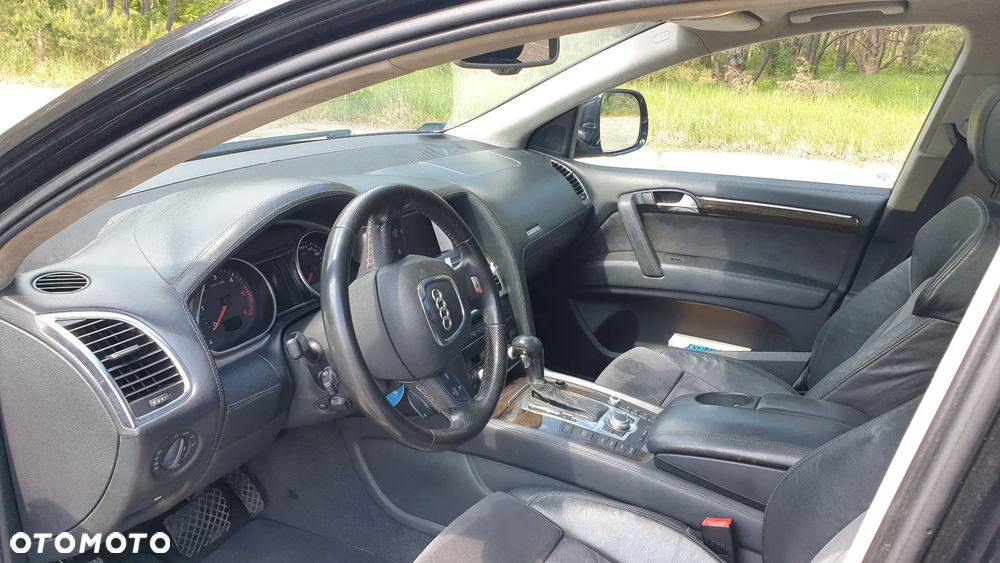 Audi Q7 3.0 TDI DPF quattro tiptronic - 35