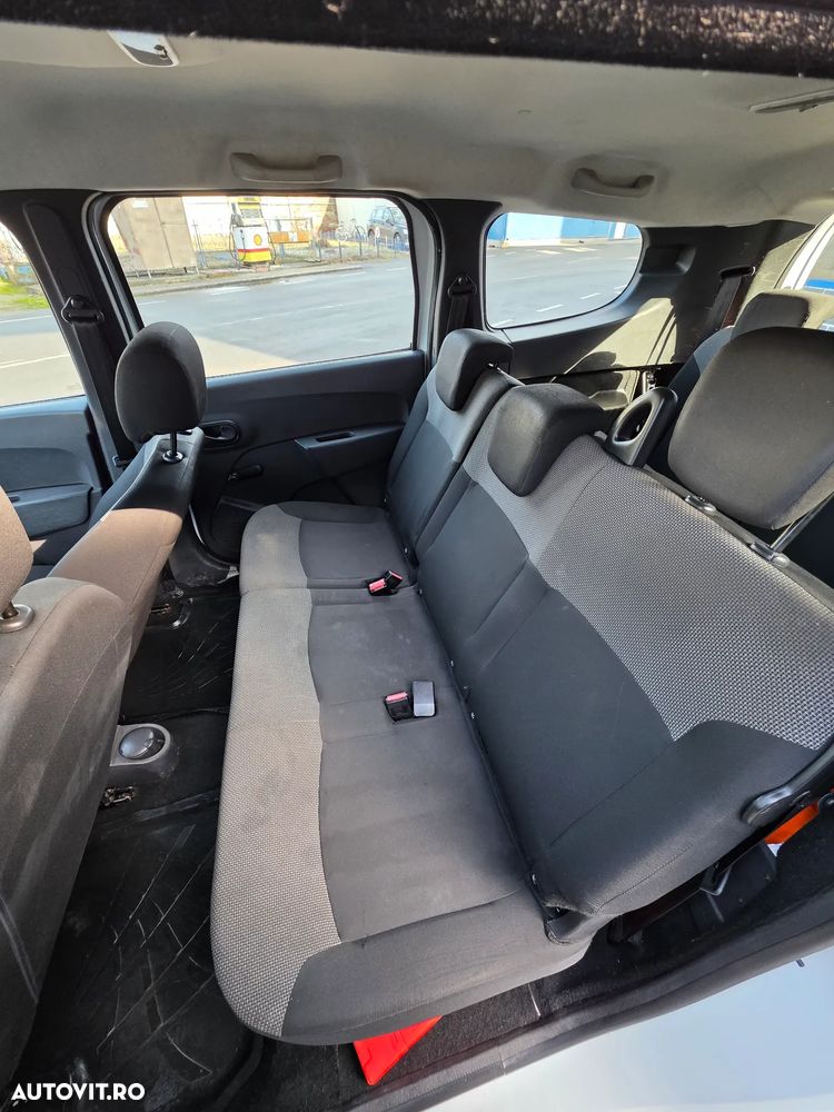 Dacia Lodgy 1.5 dCi 90 CP Ambiance - 8
