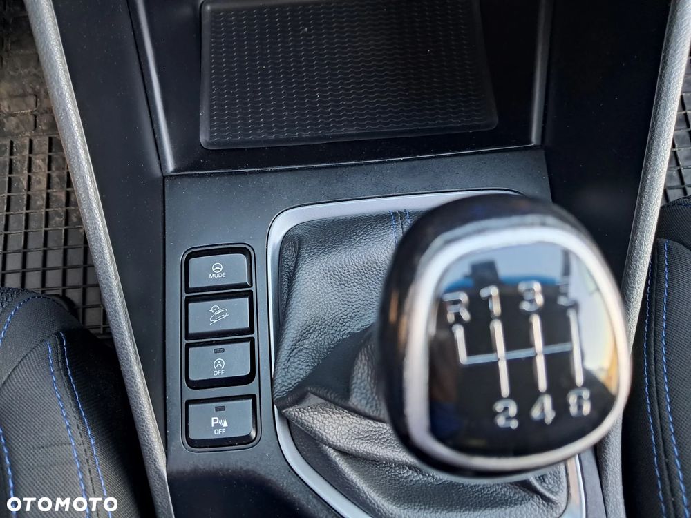 Hyundai Tucson 1.6 GDI BlueDrive Comfort 2WD - 28