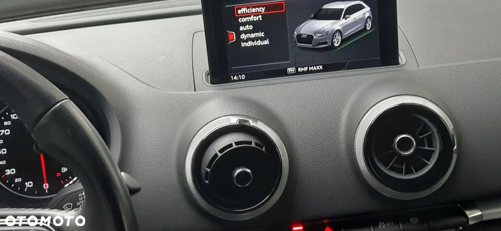 Audi A3 Sportback - 13