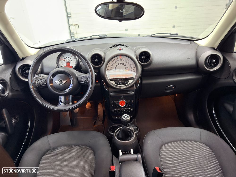 MINI Countryman Cooper D - 20