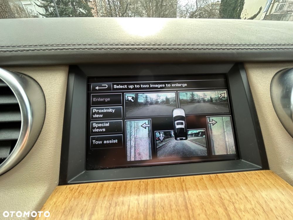 Land Rover Discovery SD V6 HSE - 15