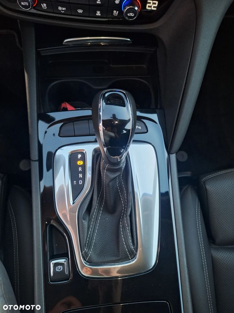 Opel Insignia 2.0 CDTI Exclusive S&S - 13