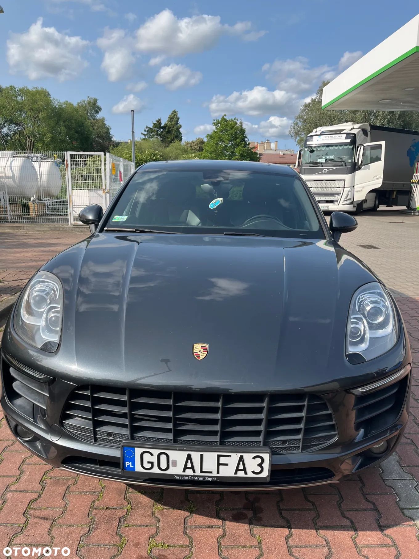 Porsche Macan Standard - 1