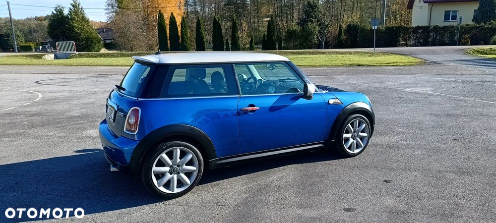 MINI Cooper Standard - 9