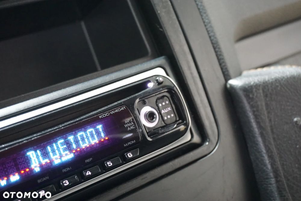 Volkswagen Golf 1.6 Team - 24