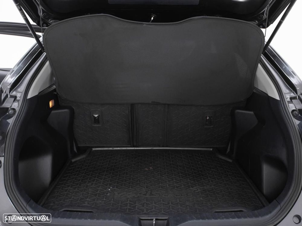 Toyota Yaris Cross 1.5 HDF Comfort - 11