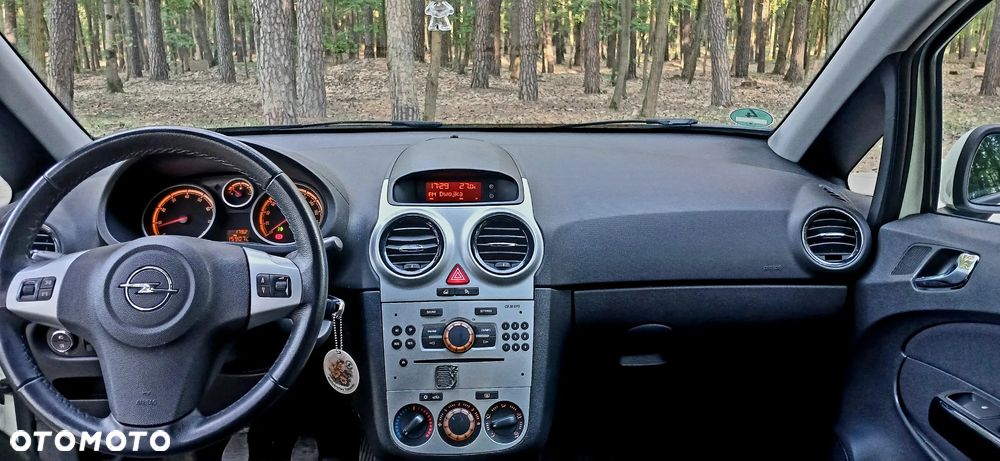 Opel Corsa 1.4 16V Enjoy - 16