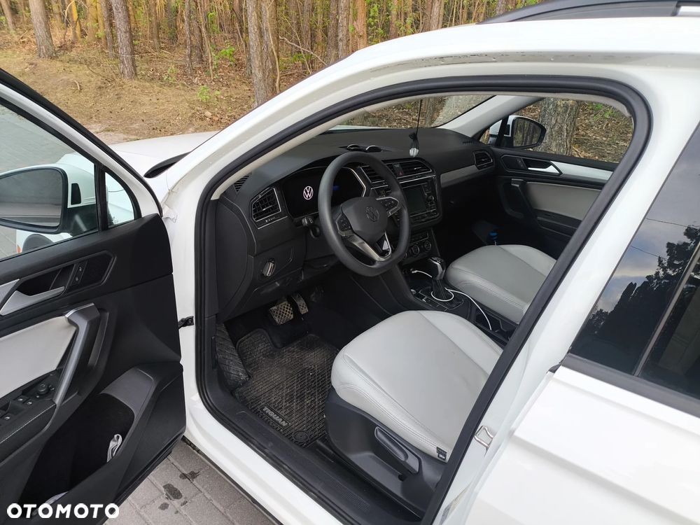 Volkswagen Tiguan Allspace 2.0 TSI OPF 4Motion DSG Life - 11