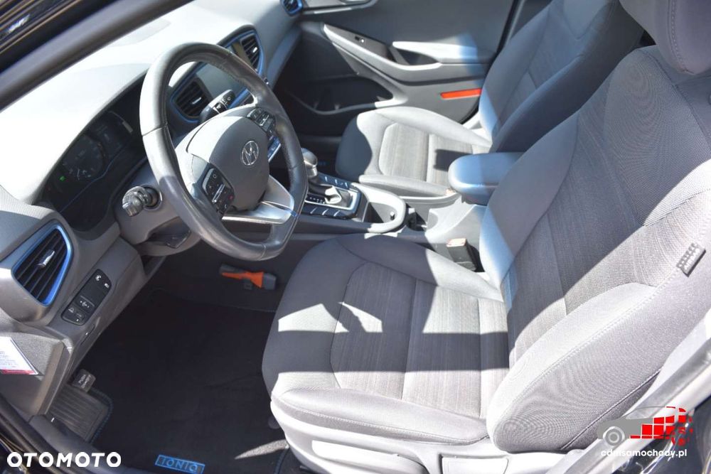 Hyundai IONIQ - 9